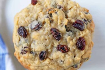 Raisin & Oatmeal Cookie